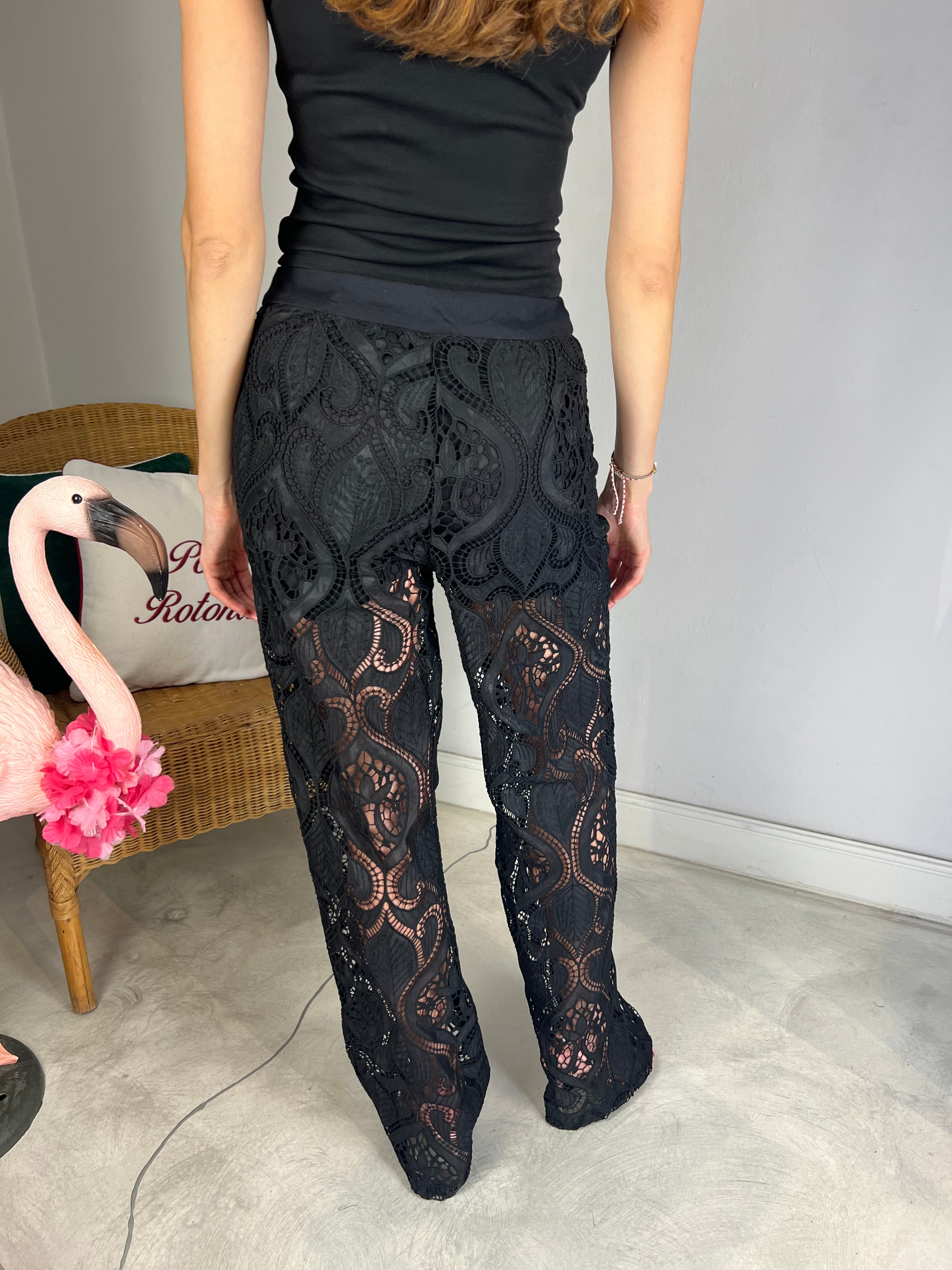 Pantalone in pizzo macramè