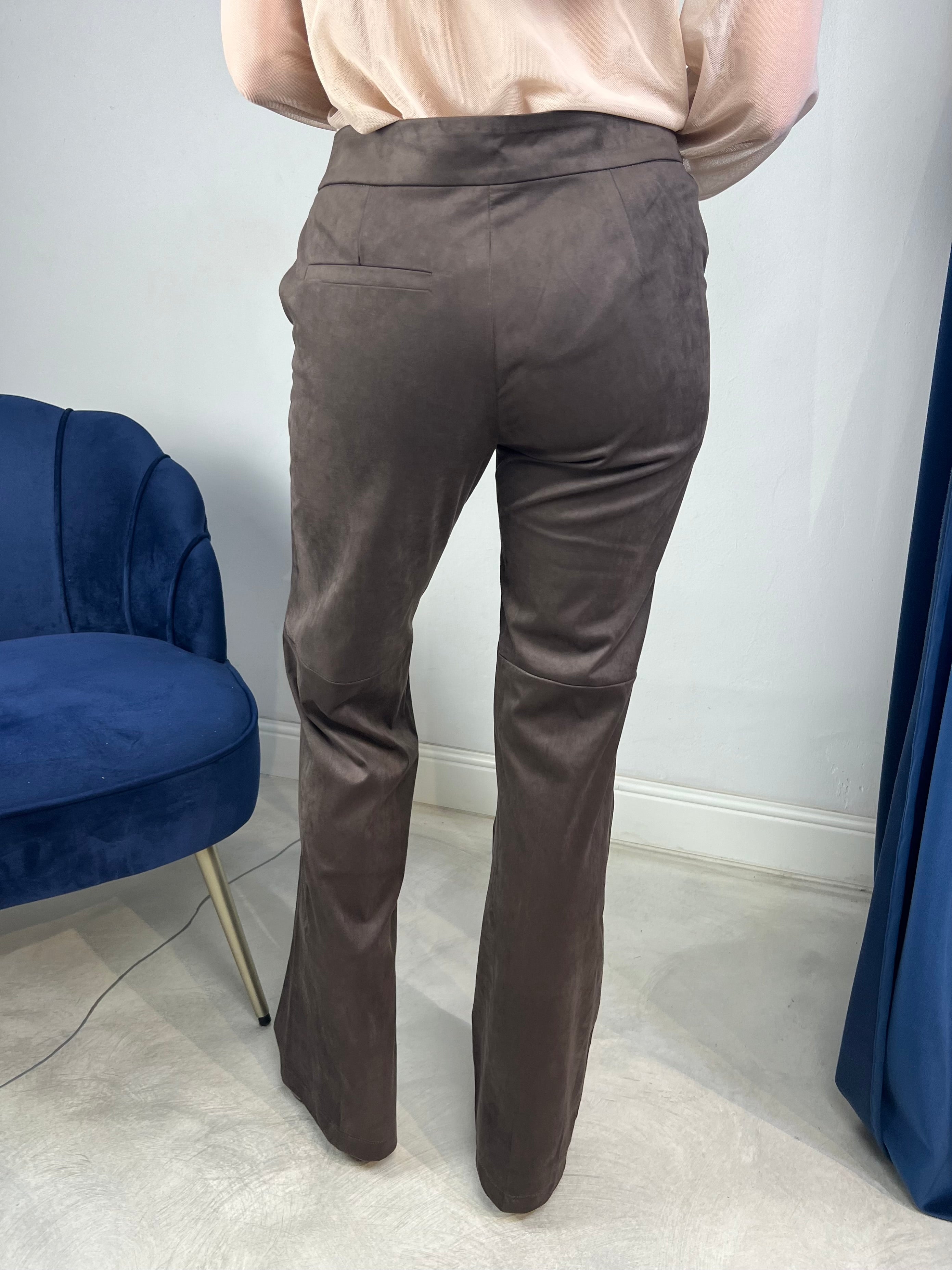 Pantalone effetto camoscio