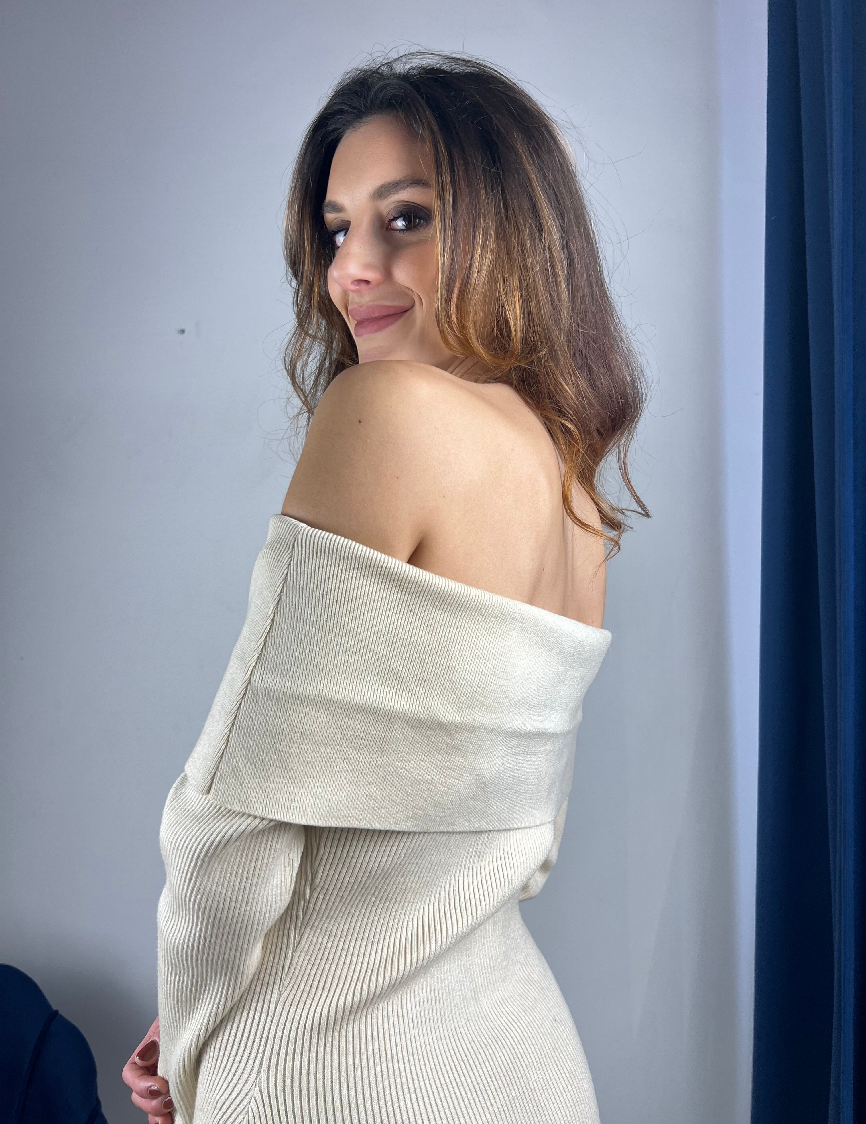 Abito in maglia panna