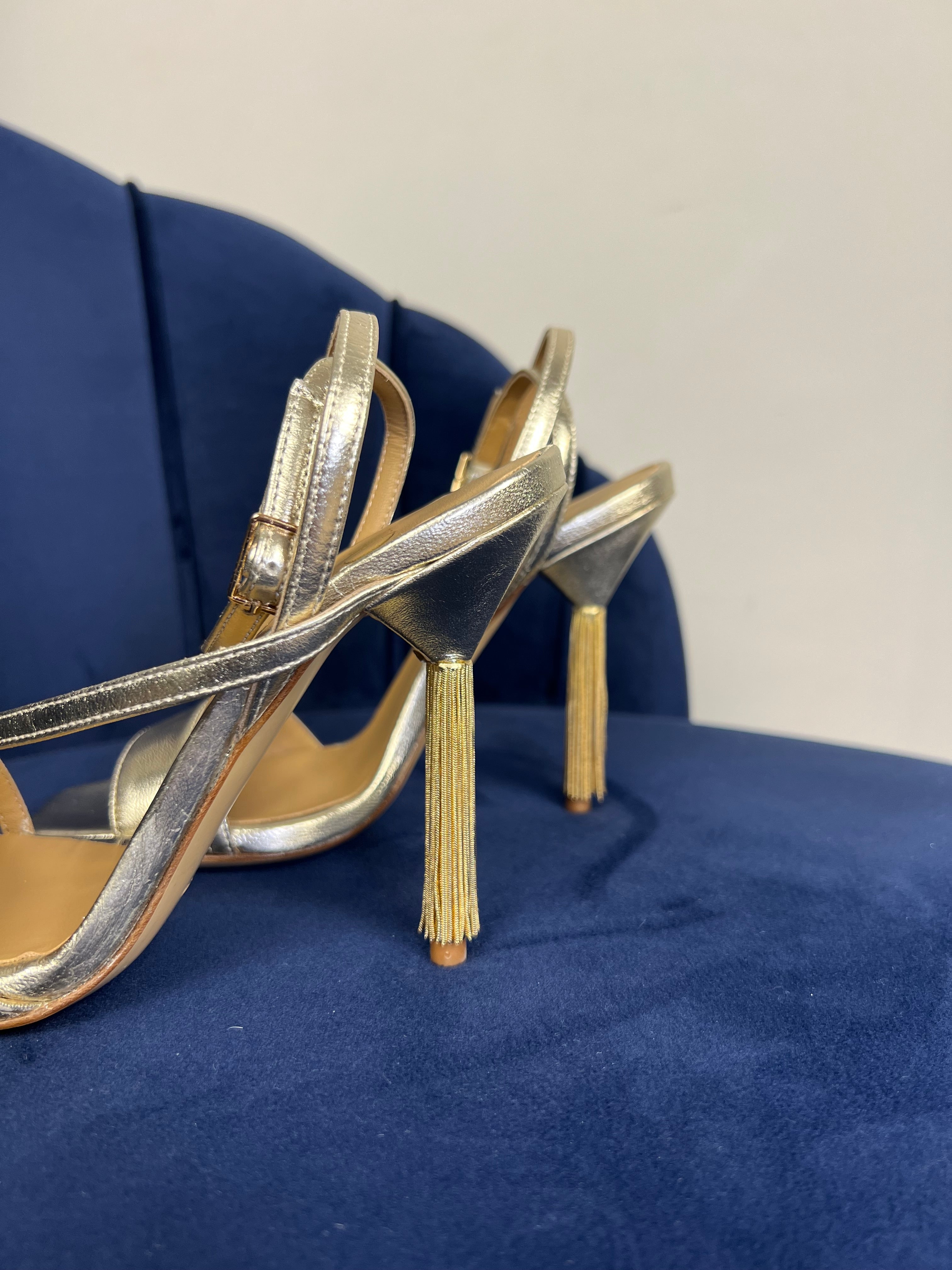 Sandali oro con frange
