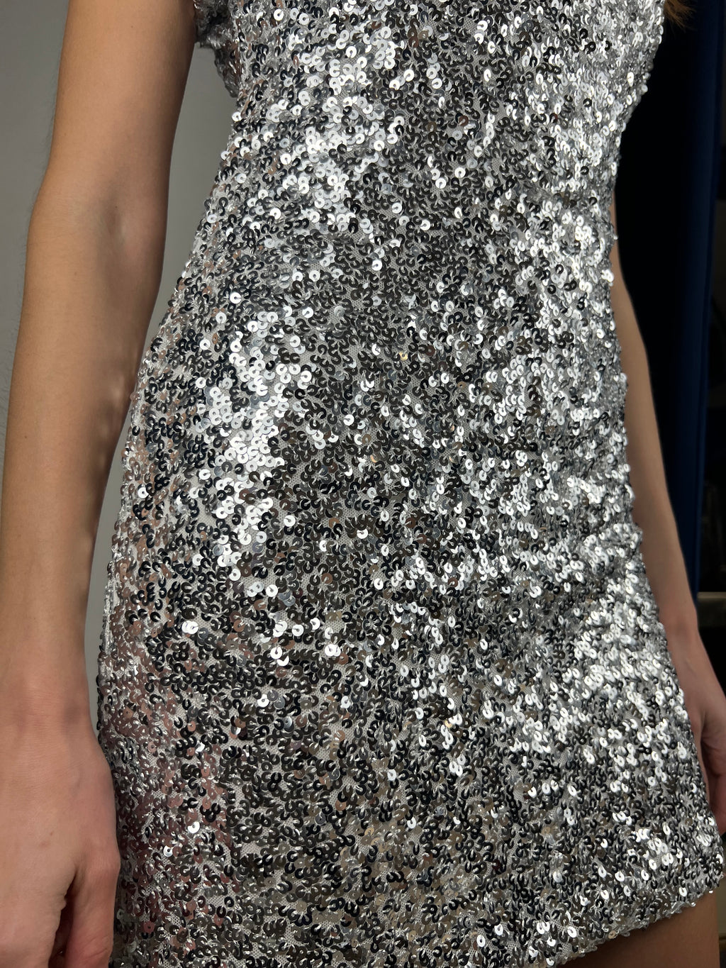 Abito corto paiettes