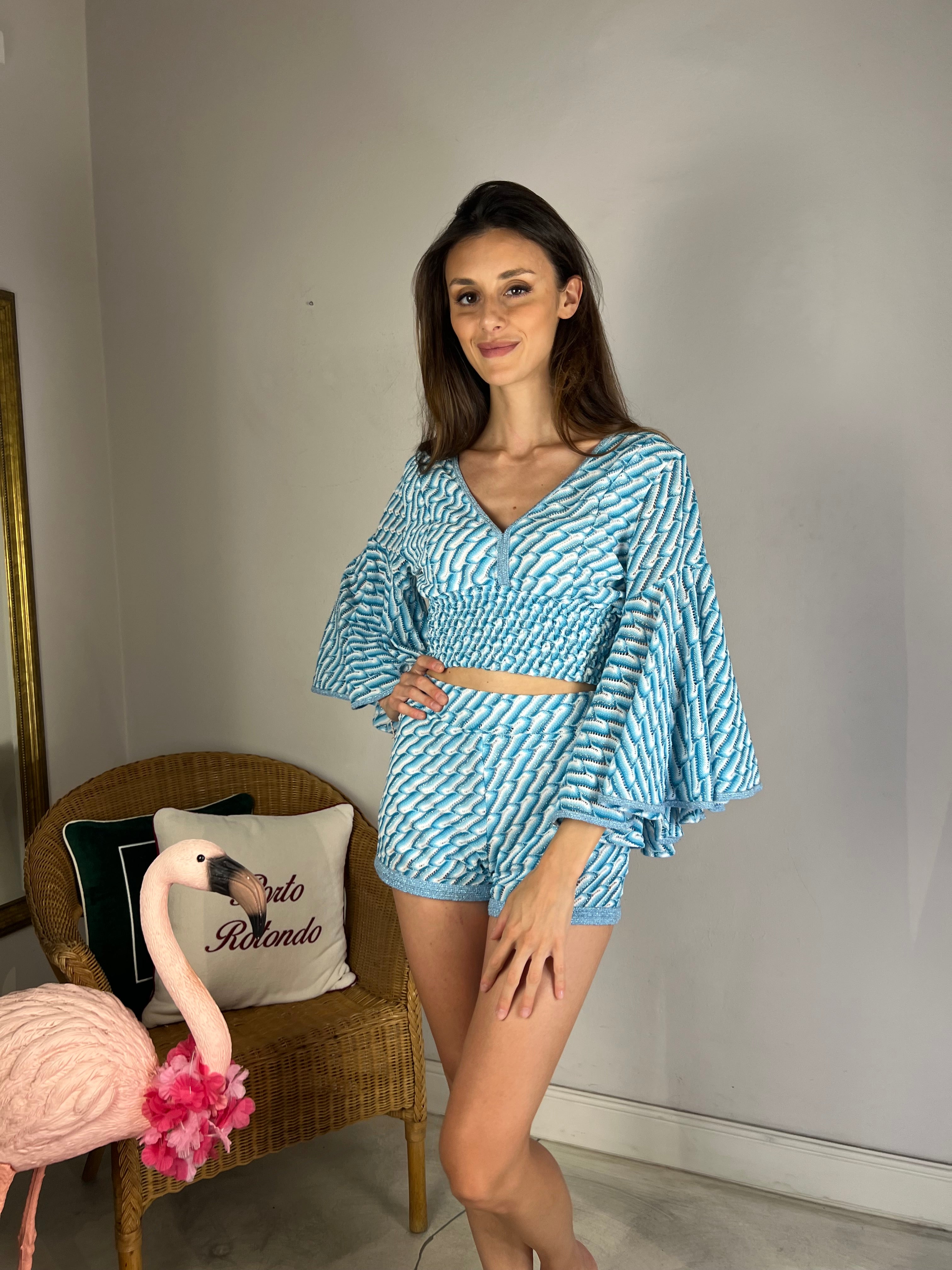Completo coordinato top e shorts