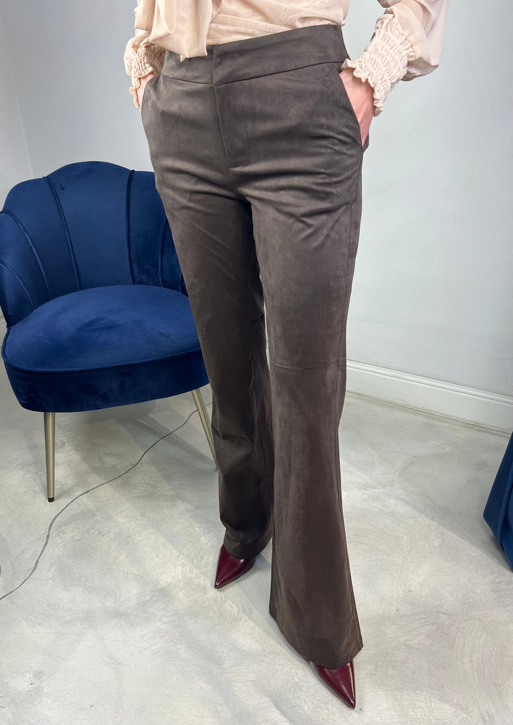 Pantalone effetto camoscio