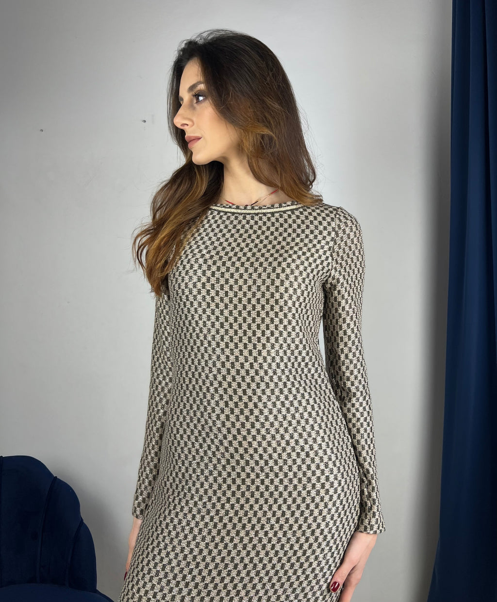 Abito lungo a quadretti