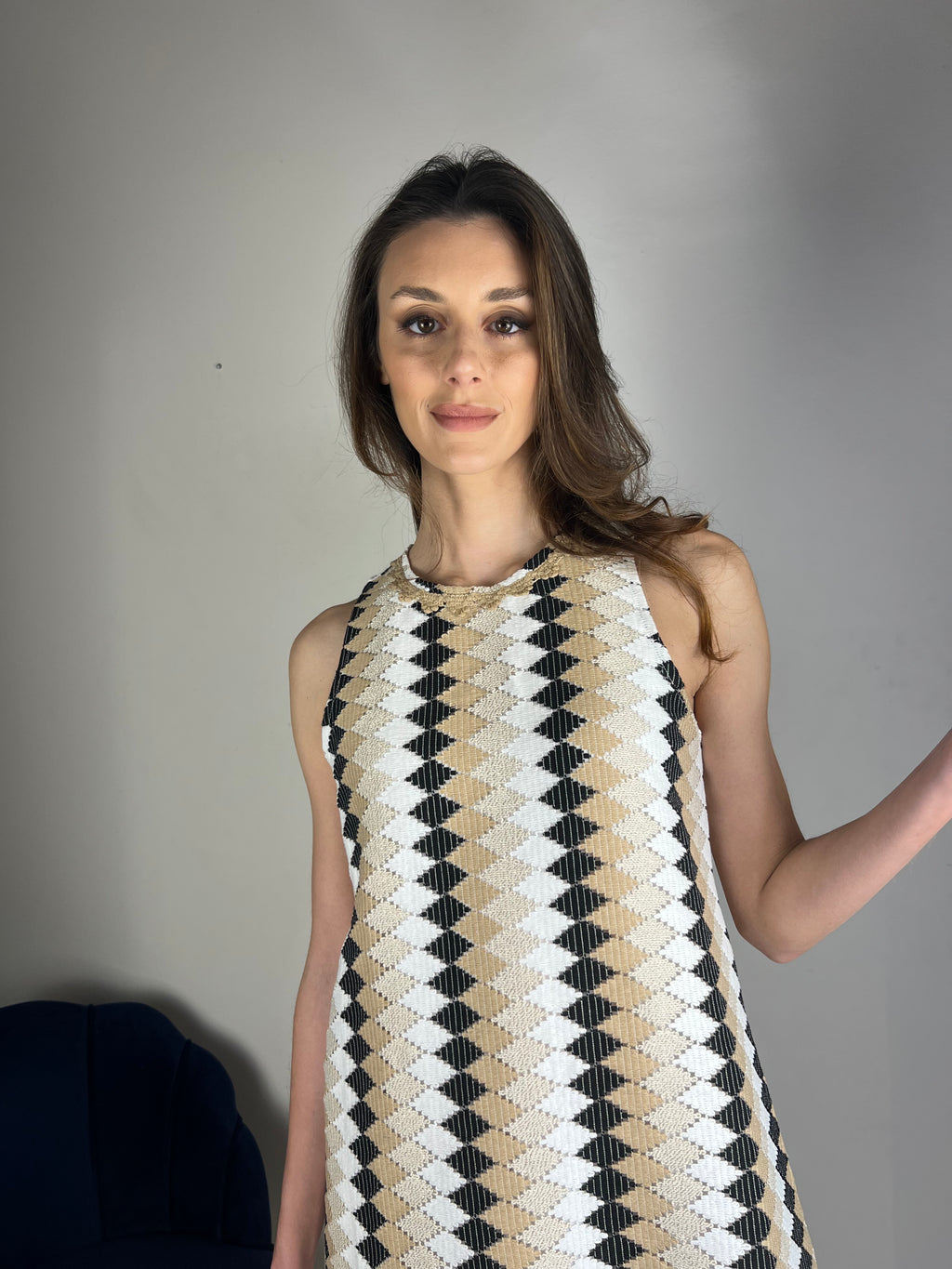 Abito corto a trapezio