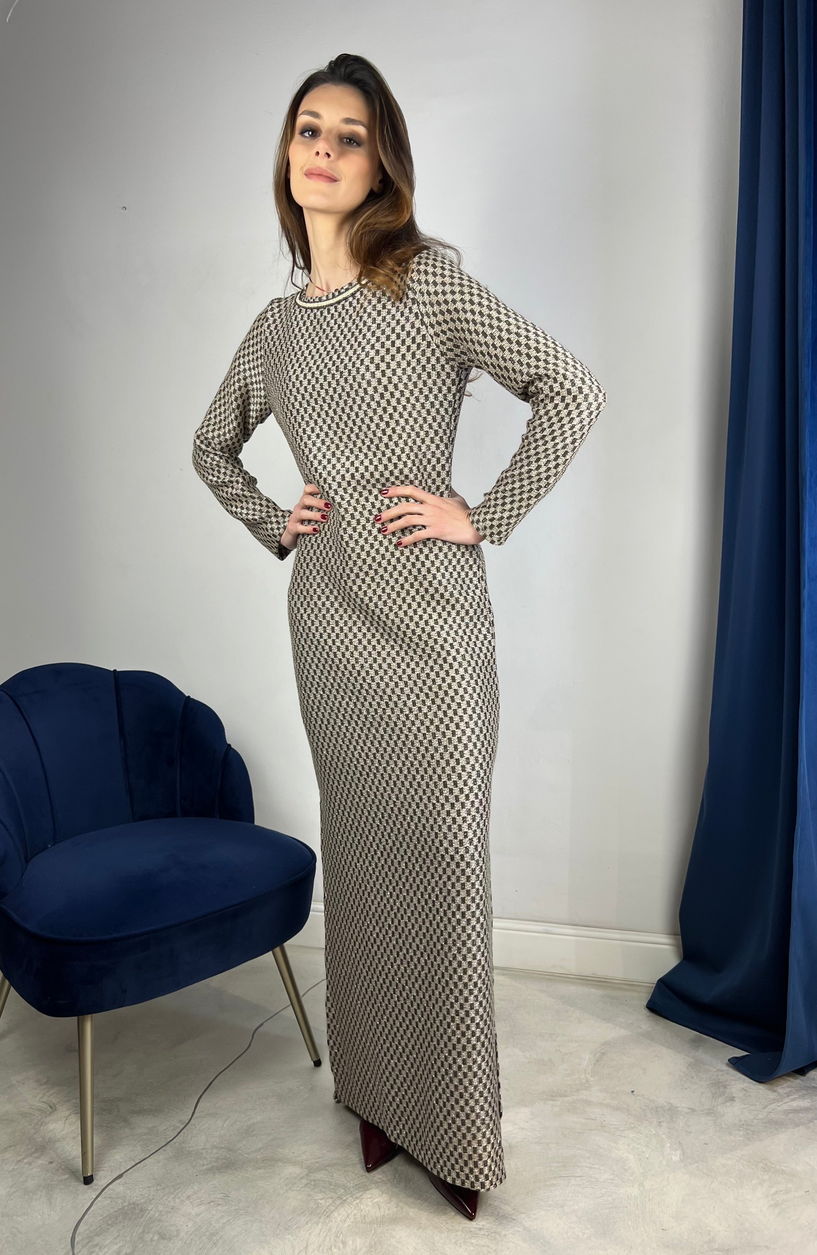 Abito lungo a quadretti