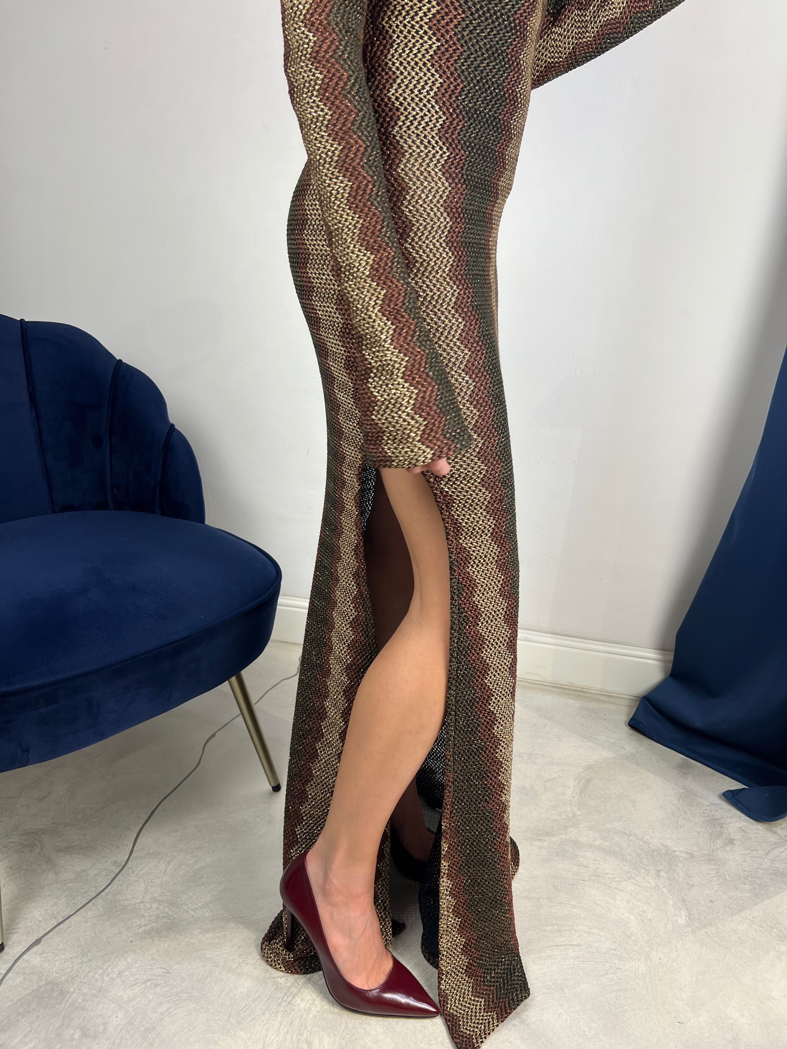 Abito a sirena marrone oro