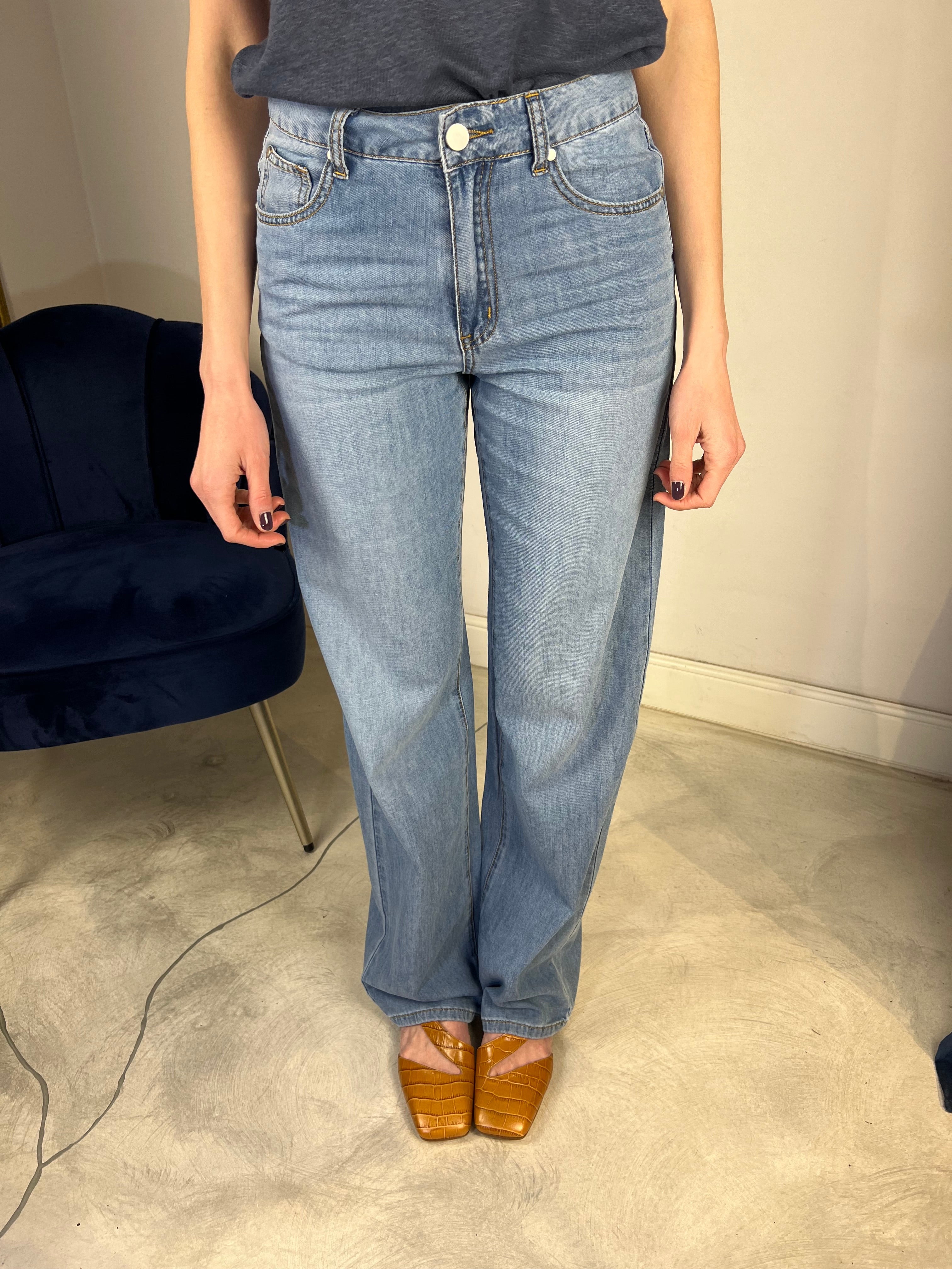Jeans Wide Leg leggero
