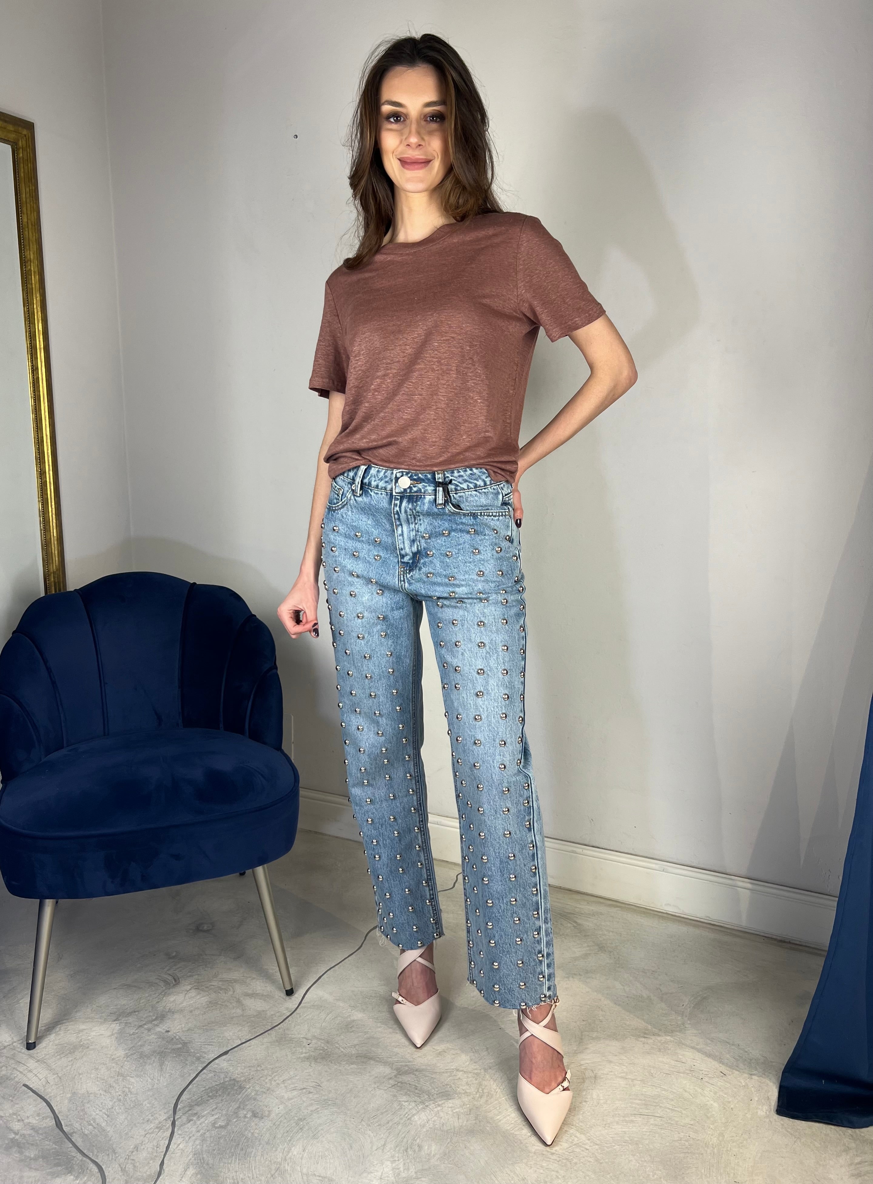 Jeans con borchie