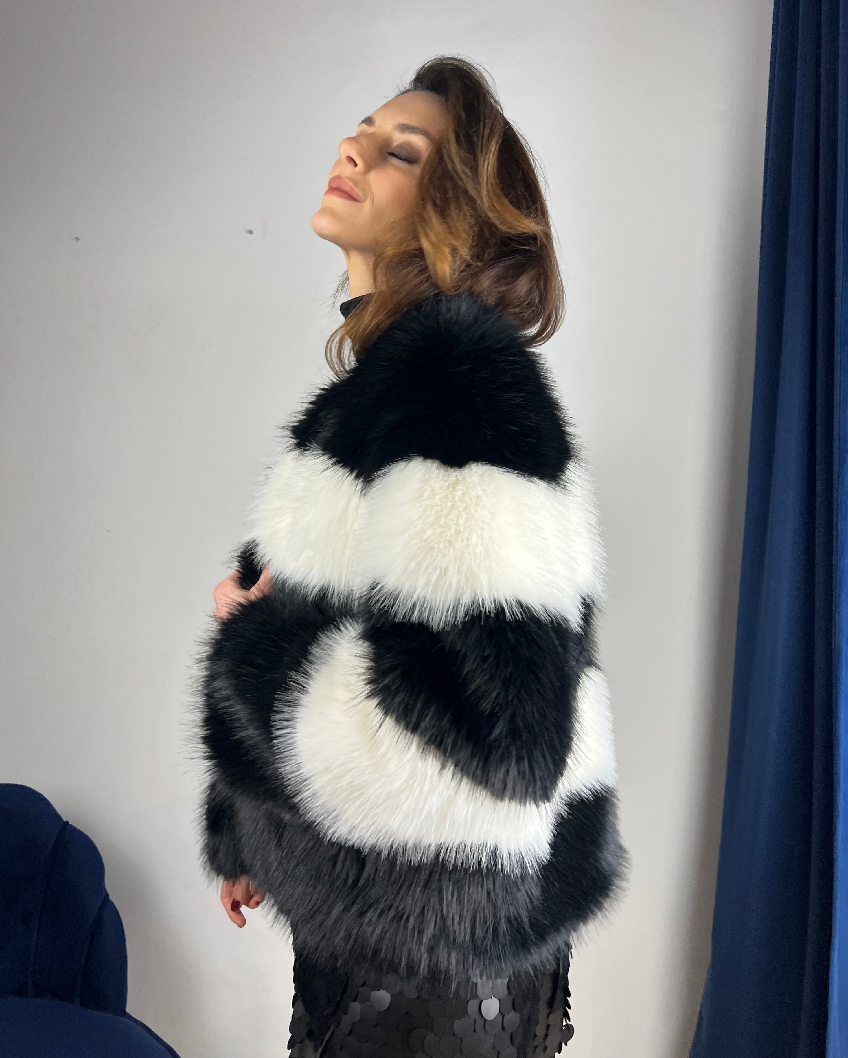 Eco pelliccia bianca e nera